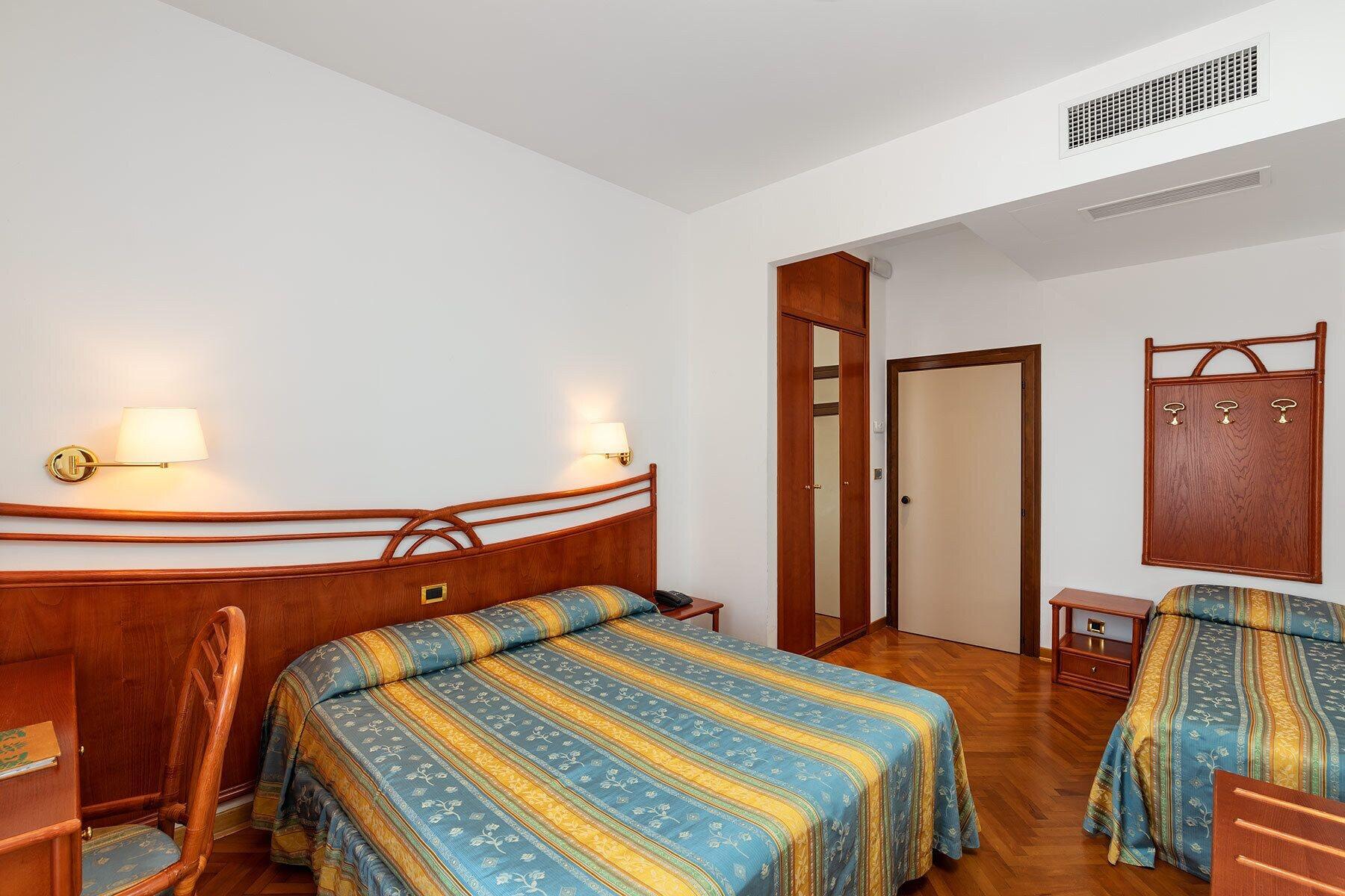 Hotel Rivamare Lido di Venezia Exterior photo